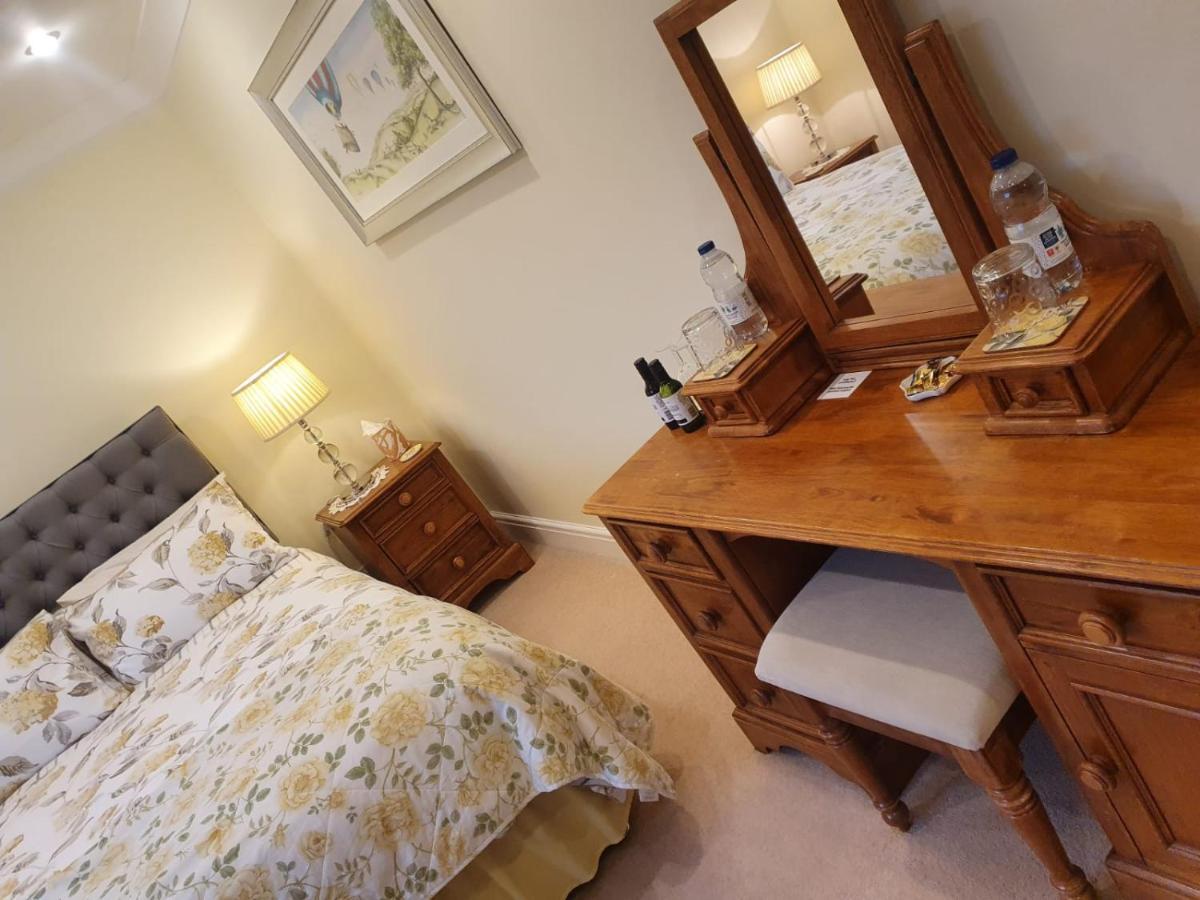 The Croft Guest House ナーバース エクステリア 写真